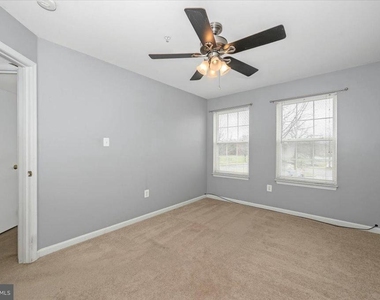 4946 Whitney Terrace - Photo Thumbnail 7