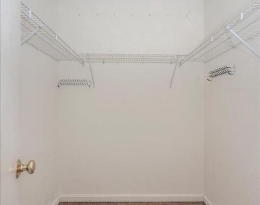 4946 Whitney Terrace - Photo Thumbnail 21