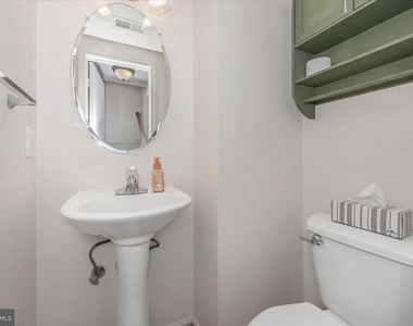 4946 Whitney Terrace - Photo Thumbnail 6
