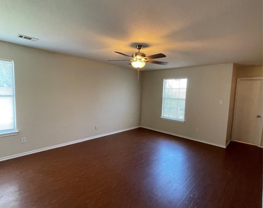 11816 Plains Valley Dr - Photo Thumbnail 1