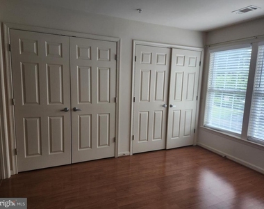 1234 Oakwood Drive - Photo Thumbnail 9
