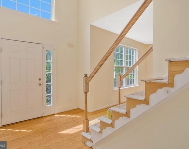 9112 Granite Court - Photo Thumbnail 9