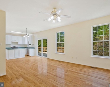 9112 Granite Court - Photo Thumbnail 32