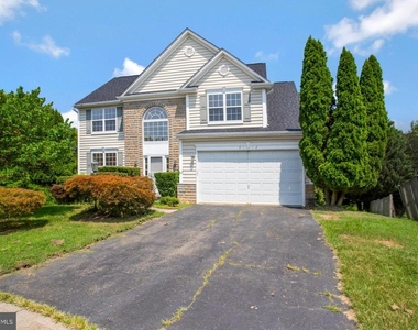 9112 Granite Court - Photo Thumbnail 5