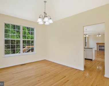 9112 Granite Court - Photo Thumbnail 17