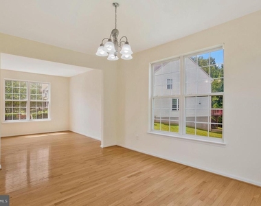 9112 Granite Court - Photo Thumbnail 19
