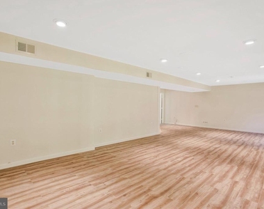 9112 Granite Court - Photo Thumbnail 56