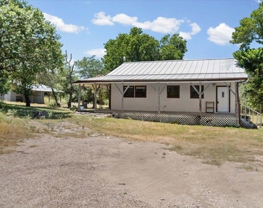 555 Harmon Hls - Photo Thumbnail 6