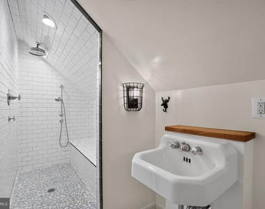5195 Saint Leonard Road - Photo Thumbnail 23