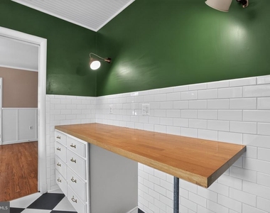 5195 Saint Leonard Road - Photo Thumbnail 9