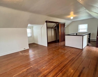 9409 Belair Road - Photo Thumbnail 18