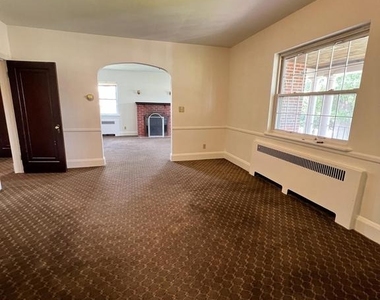 9409 Belair Road - Photo Thumbnail 13
