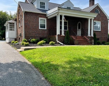 9409 Belair Road - Photo Thumbnail 1