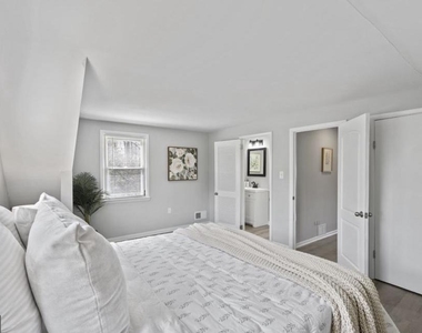 243 Highmeadow Road - Photo Thumbnail 25