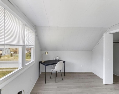 243 Highmeadow Road - Photo Thumbnail 20
