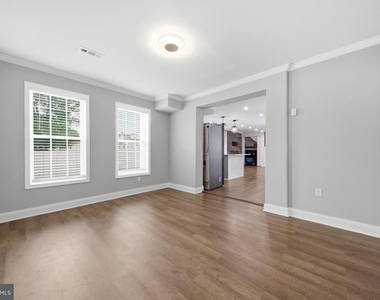 3524 Meadowside - Photo Thumbnail 16