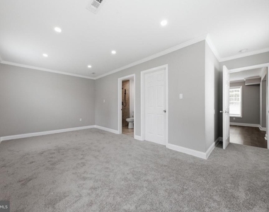 3524 Meadowside - Photo Thumbnail 20