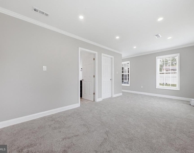 3524 Meadowside - Photo Thumbnail 21