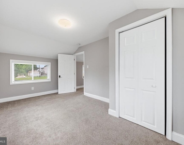 3524 Meadowside - Photo Thumbnail 36