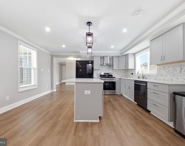 3524 Meadowside - Photo Thumbnail 10