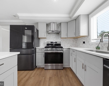 3524 Meadowside - Photo Thumbnail 12