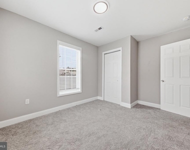 3524 Meadowside - Photo Thumbnail 26