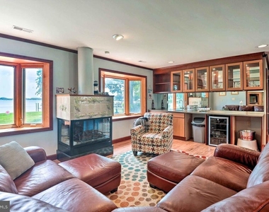919 Oakdene Road - Photo Thumbnail 7