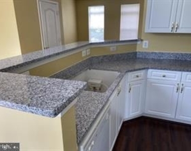 538 Rhapsody Court - Photo Thumbnail 3