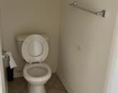 538 Rhapsody Court - Photo Thumbnail 5