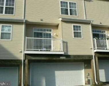 538 Rhapsody Court - Photo Thumbnail 7