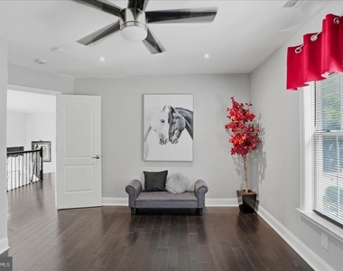 10 Graveswood Court - Photo Thumbnail 21