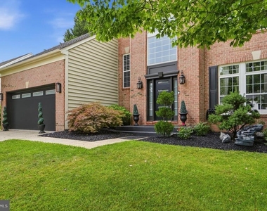 10 Graveswood Court - Photo Thumbnail 50