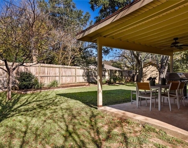 12916 Pegasus St - Photo Thumbnail 3