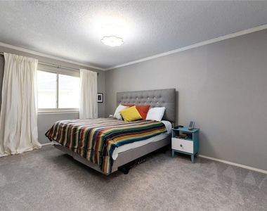 12916 Pegasus St - Photo Thumbnail 14