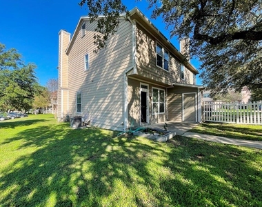 251 Utterback - Photo Thumbnail 28
