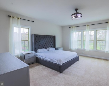 603 Iron Way - Photo Thumbnail 17