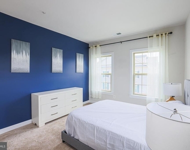 603 Iron Way - Photo Thumbnail 14