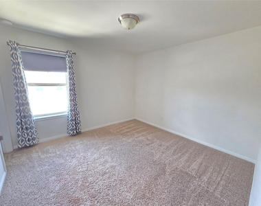 2944 Cotton Gin Dr - Photo Thumbnail 17