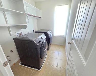 2944 Cotton Gin Dr - Photo Thumbnail 19