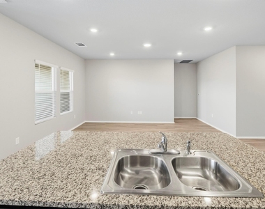 5912 Berriweather Dr - Photo Thumbnail 5