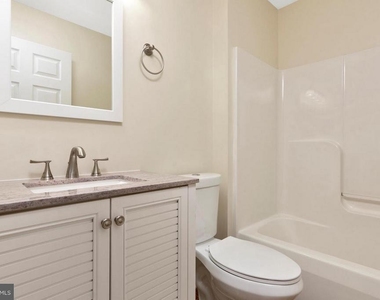 2631 Cedar Elm Drive - Photo Thumbnail 9
