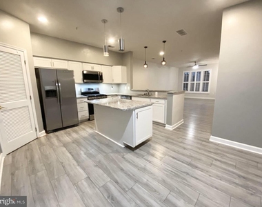 8704 Aspen Grove Court - Photo Thumbnail 10