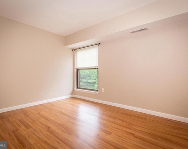 9 Silverwood Circle - Photo Thumbnail 18
