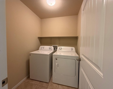 503 Libani Ln - Photo Thumbnail 29
