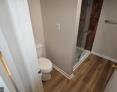 903 Houston Drive - Photo Thumbnail 15