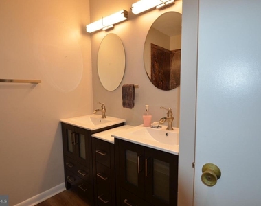 903 Houston Drive - Photo Thumbnail 17