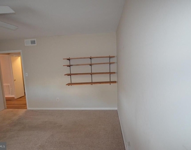 903 Houston Drive - Photo Thumbnail 14
