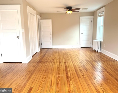 2413 W 16th Street - Photo Thumbnail 14