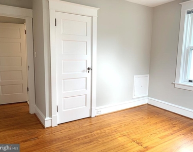 2413 W 16th Street - Photo Thumbnail 19