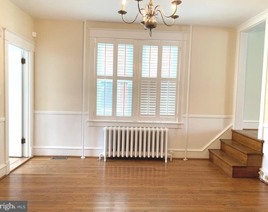 2413 W 16th Street - Photo Thumbnail 5